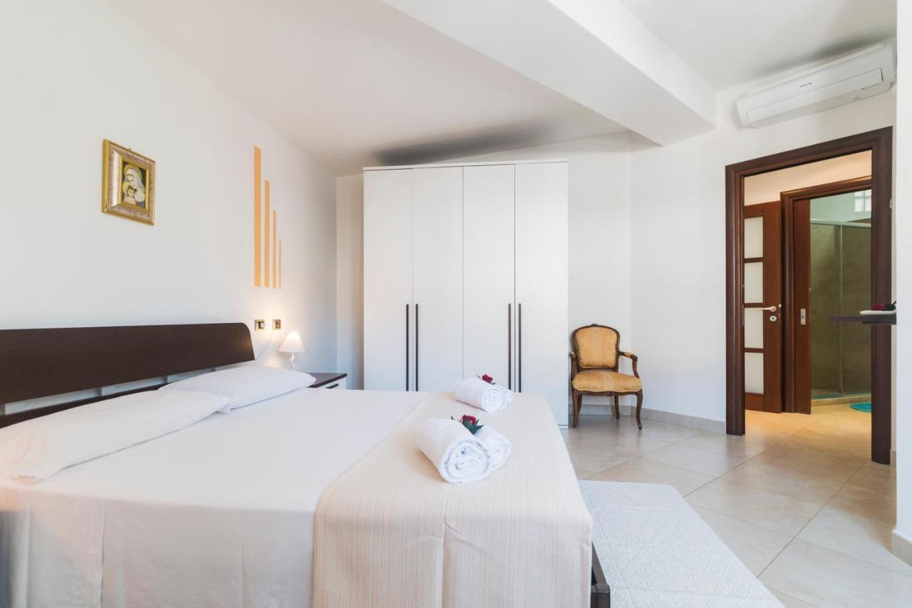 Royal Suite Apartment Cala Gonone Εξωτερικό φωτογραφία